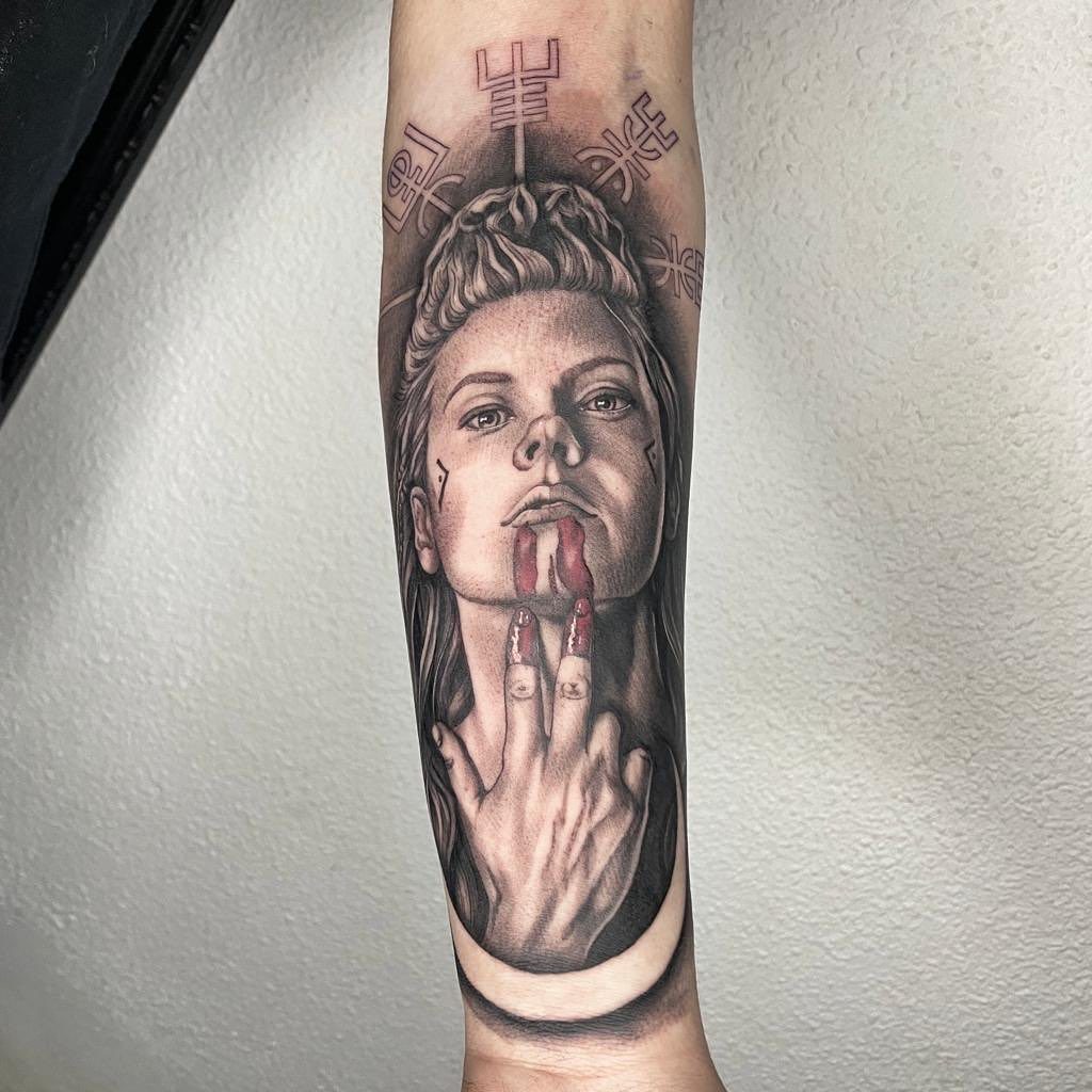 Instagram post from madmonkey_tattoo. This post is in position 0.